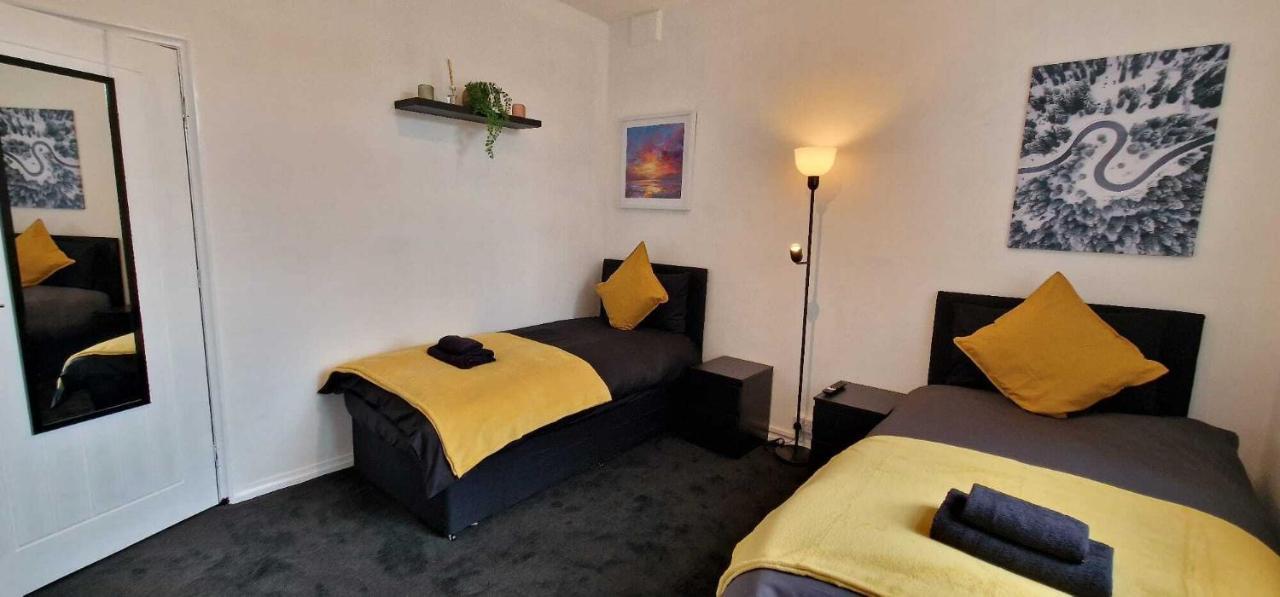 Sapphire Apartments Кардиф Екстериор снимка